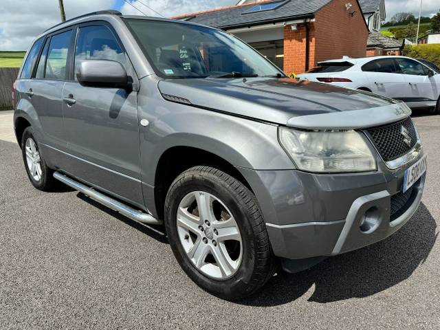 Suzuki Grand Vitara 2.0 16v 5dr - MOT UNTIL MAY 2025 Estate Petrol Grey