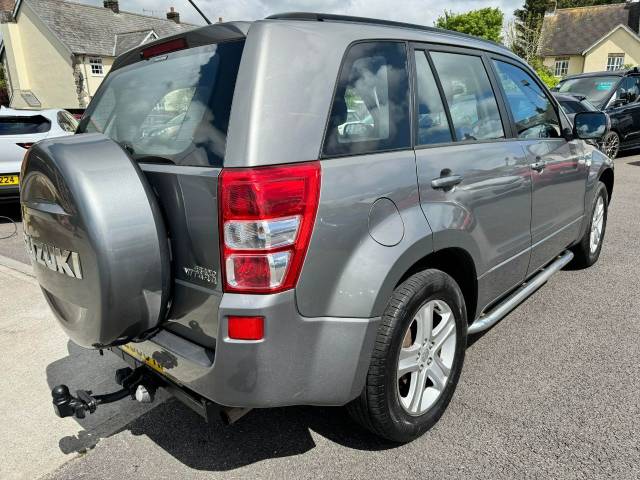 Suzuki Grand Vitara 2.0 16v 5dr - MOT UNTIL MAY 2025 Estate Petrol Grey