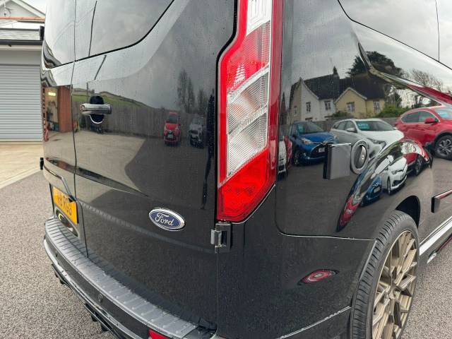 Ford Transit Custom 2.0 TDCi 130ps Limited Van WOODSTOCK - 4 BERTH CAMPERVAN Crew Van Diesel Black