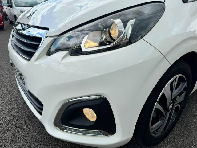 Peugeot 108 1.2 PureTech Allure 3dr Hatchback Petrol White