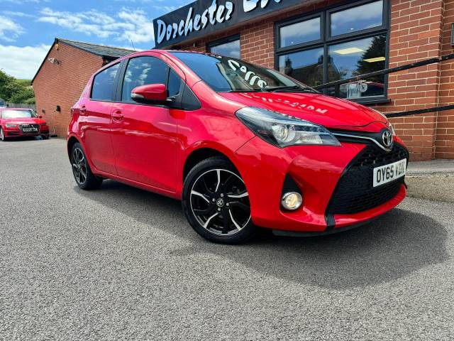 Toyota Yaris 1.33 VVT-i Sport 5dr Hatchback Petrol Red