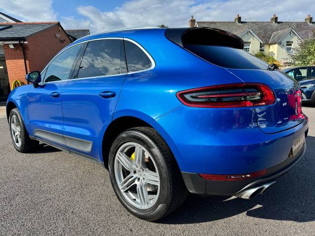 Porsche Macan 3.0 S Diesel 5dr PDK (£8067 OF OPTIONAL EXTRAS) Estate Diesel Blue