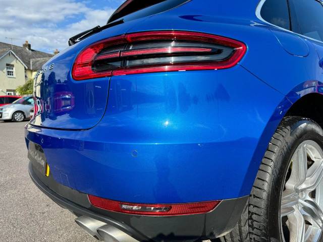 Porsche Macan 3.0 S Diesel 5dr PDK (£8067 OF OPTIONAL EXTRAS) Estate Diesel Blue