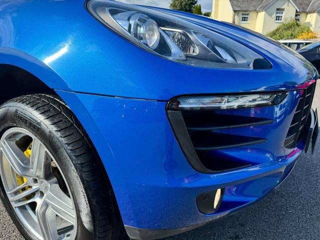 Porsche Macan 3.0 S Diesel 5dr PDK (£8067 OF OPTIONAL EXTRAS) Estate Diesel Blue