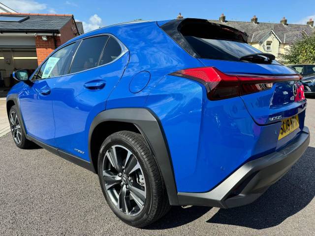 Lexus Ux 250h 2.0 5dr CVT Premium Estate Petrol / Electric Hybrid Blue