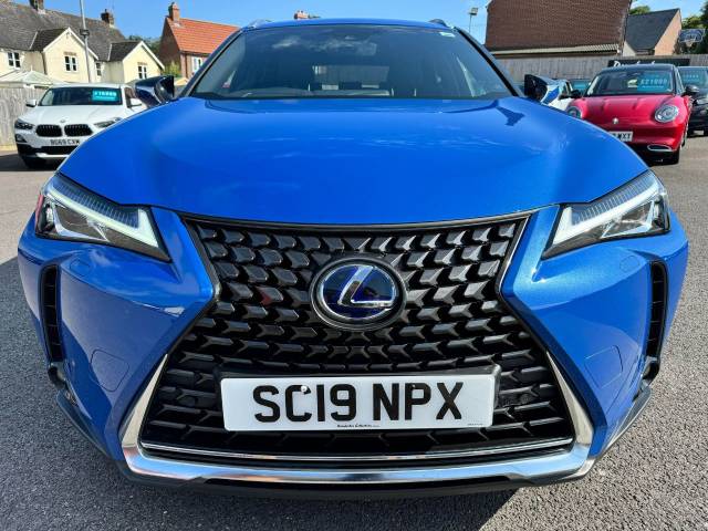 Lexus Ux 250h 2.0 5dr CVT Premium Estate Petrol / Electric Hybrid Blue