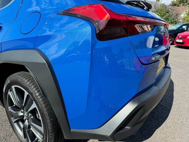 Lexus Ux 250h 2.0 5dr CVT Premium Estate Petrol / Electric Hybrid Blue