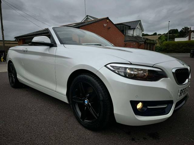 BMW 2 Series 2.0 220d Sport 2dr Convertible Diesel White