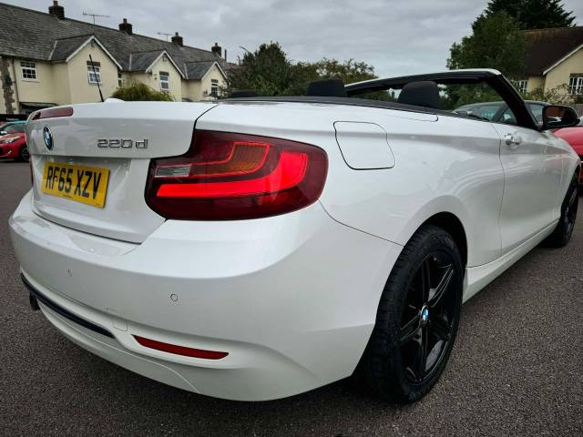 BMW 2 Series 2.0 220d Sport 2dr Convertible Diesel White