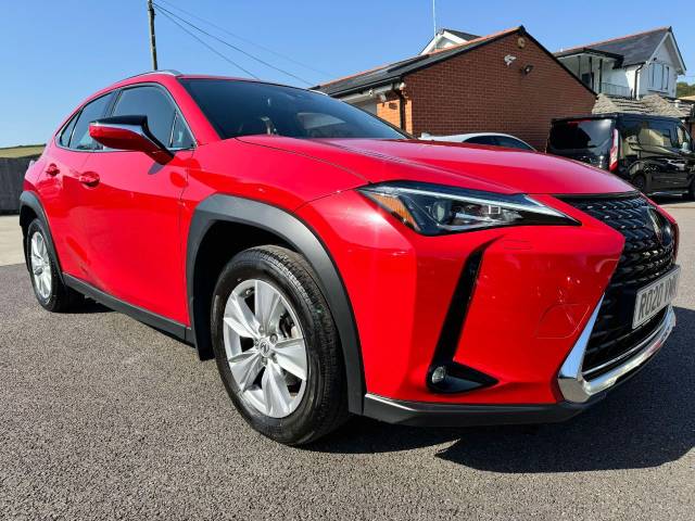 Lexus Ux 250h 2.0 5dr CVT [without Nav] Estate Petrol / Electric Hybrid Red