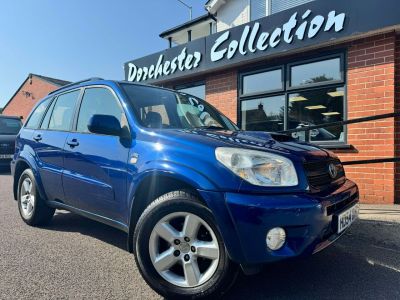 Toyota Rav-4 2.0 D-4D XT4 5dr Estate Diesel BlueToyota Rav-4 2.0 D-4D XT4 5dr Estate Diesel Blue at Dorchester Collection Dorchester