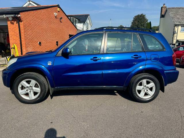 Toyota Rav-4 2.0 D-4D XT4 5dr Estate Diesel Blue