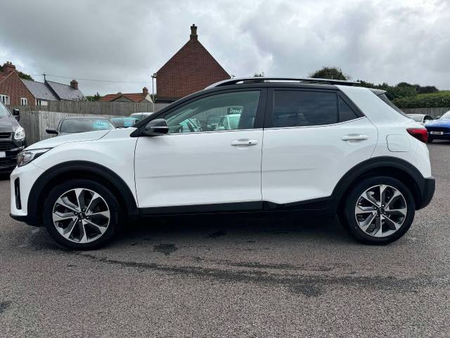 Kia Stonic 1.0T GDi First Edition 5dr Hatchback Petrol White