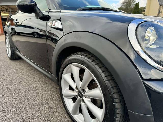 Mini Coupe 2.0 Cooper S D 3dr Coupe Diesel Black