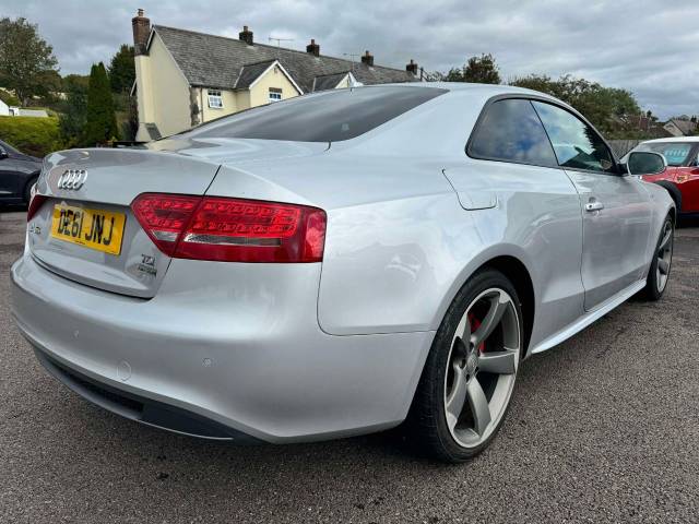 Audi A5 2.0 TDI Black Edition 2dr [Start Stop] (2011 Coupe Diesel Silver