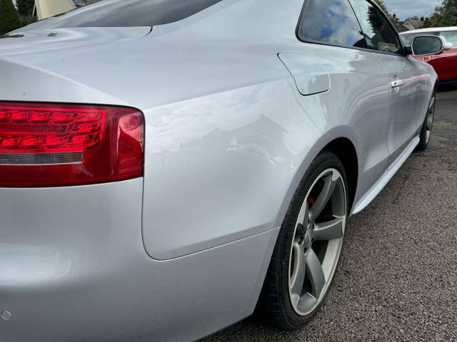 Audi A5 2.0 TDI Black Edition 2dr [Start Stop] (2011 Coupe Diesel Silver