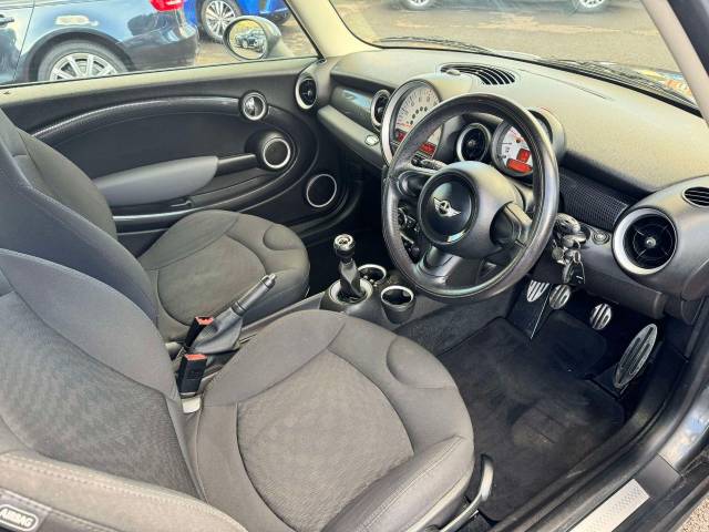 Mini Hatchback 2.0 Cooper S D 3dr Hatchback Diesel Grey