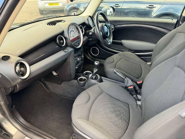 Mini Hatchback 2.0 Cooper S D 3dr Hatchback Diesel Grey