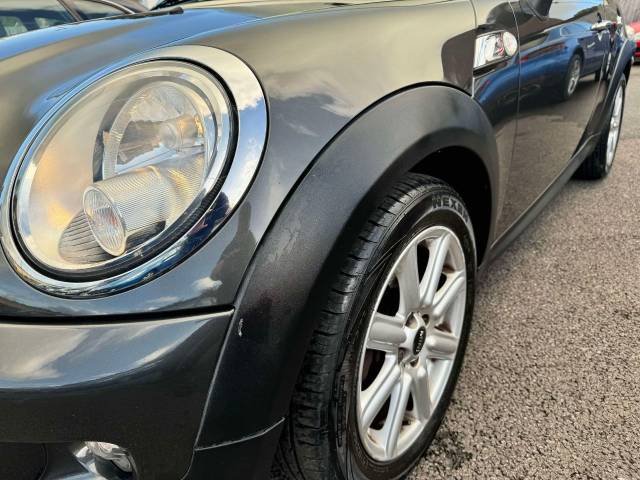 Mini Hatchback 2.0 Cooper S D 3dr Hatchback Diesel Grey