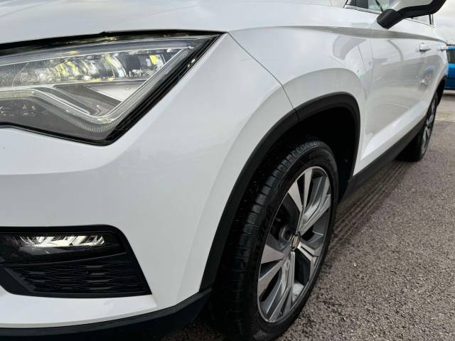 SEAT Ateca 1.6 TDI Ecomotive SE Technology 5dr Hatchback Diesel White