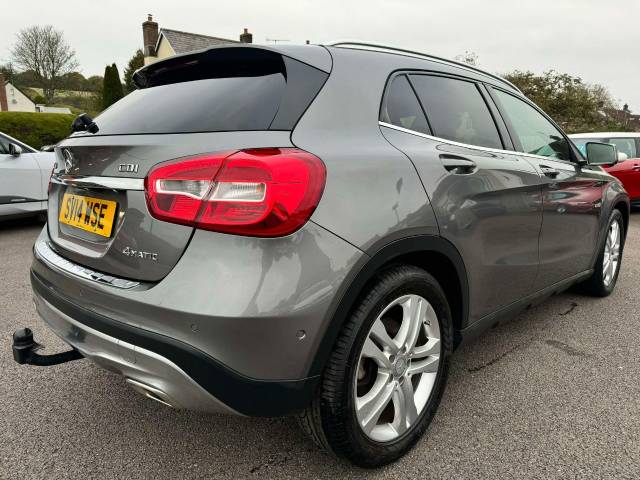 Mercedes-Benz GLA 2.1 GLA 220 CDI 4Matic SE 5dr Auto [Executive] Estate Diesel Grey