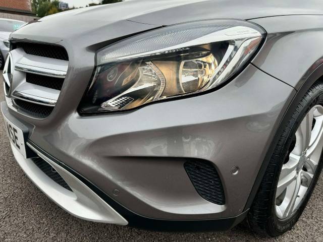 Mercedes-Benz GLA 2.1 GLA 220 CDI 4Matic SE 5dr Auto [Executive] Estate Diesel Grey