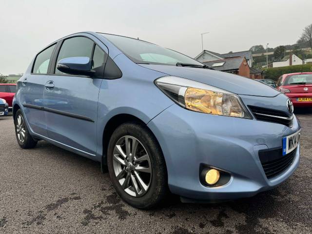 Toyota Yaris 1.33 VVT-i Icon+ 5dr Hatchback Petrol Blue