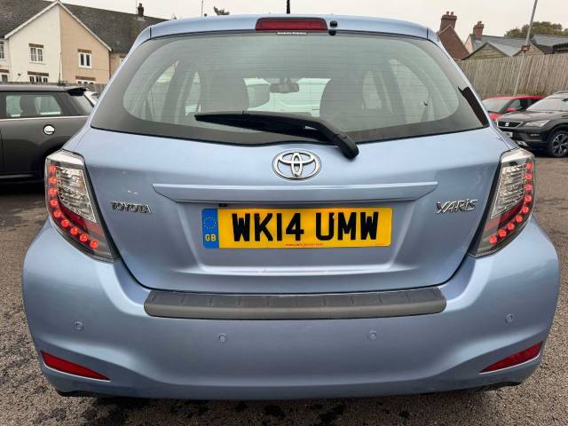 Toyota Yaris 1.33 VVT-i Icon+ 5dr Hatchback Petrol Blue