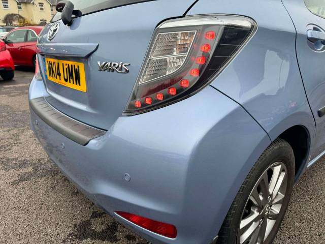 Toyota Yaris 1.33 VVT-i Icon+ 5dr Hatchback Petrol Blue