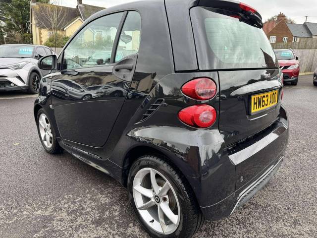 Smart Fortwo Coupe 1.0 Edition21 mhd 2dr Softouch Auto Coupe Petrol Black