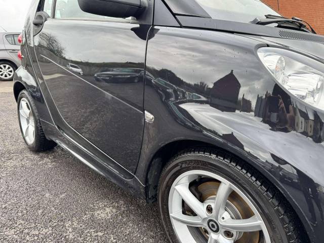 Smart Fortwo Coupe 1.0 Edition21 mhd 2dr Softouch Auto Coupe Petrol Black