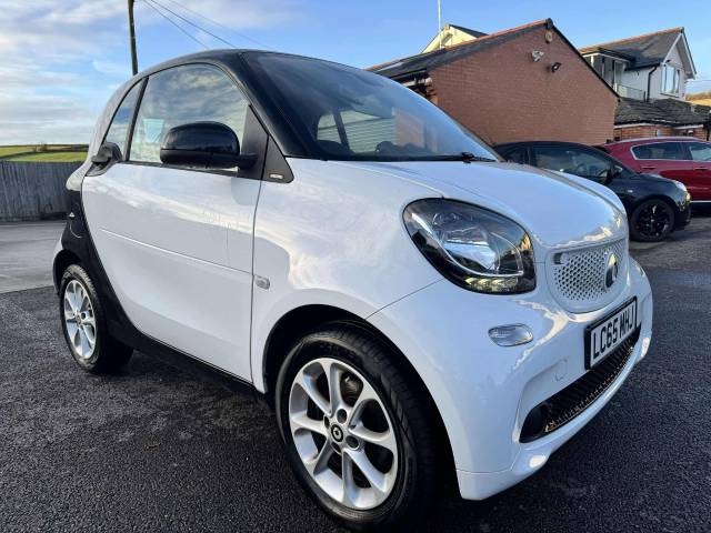 Smart Fortwo Coupe 1.0 Passion 2dr Auto Coupe Petrol White