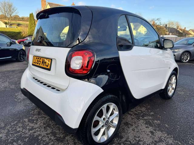 Smart Fortwo Coupe 1.0 Passion 2dr Auto Coupe Petrol White