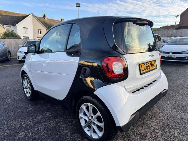 Smart Fortwo Coupe 1.0 Passion 2dr Auto Coupe Petrol White