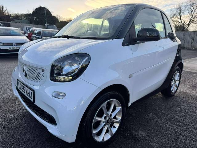 Smart Fortwo Coupe 1.0 Passion 2dr Auto Coupe Petrol White