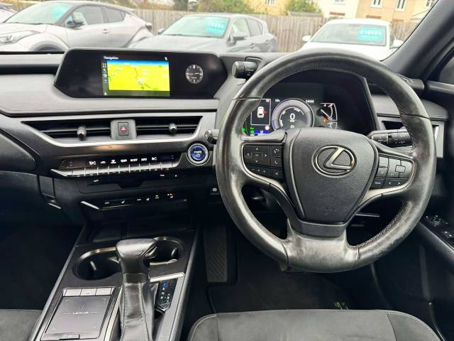 Lexus Ux 250h 2.0 5dr CVT (PREMIUM PACK) Estate Petrol / Electric Hybrid Red