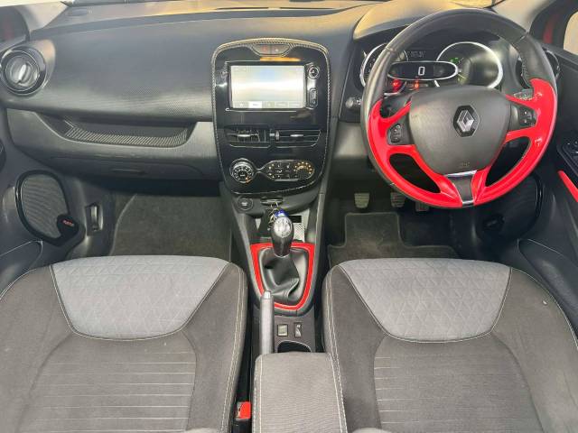 Renault Clio 0.9 TCE 90 Dynamique S MediaNav Energy 5dr Hatchback Petrol Red