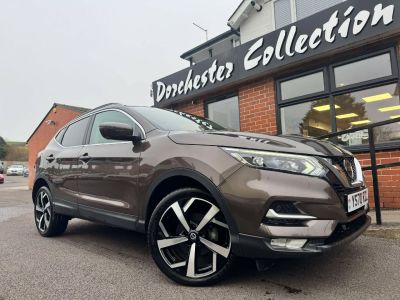 Nissan Qashqai 1.3 DiG-T 160 [157] N-Motion 5dr DCT Hatchback Petrol BronzeNissan Qashqai 1.3 DiG-T 160 [157] N-Motion 5dr DCT Hatchback Petrol Bronze at Dorchester Collection Dorchester