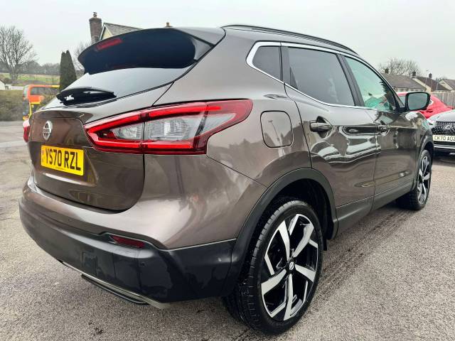 Nissan Qashqai 1.3 DiG-T 160 [157] N-Motion 5dr DCT Hatchback Petrol Bronze